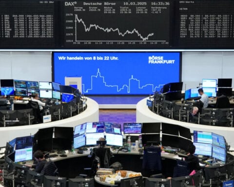 Hedge funds fleeing positions dents European stock traders, say sources