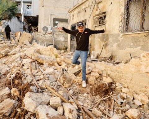 Six killed in West Bank as Israeli troops clamp down