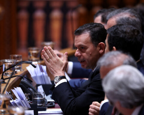 Portugal's government loses confidence vote, election looms