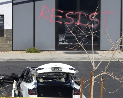 Violent attacks on Tesla dealerships spike as Musk takes prominent role in Trump White House
