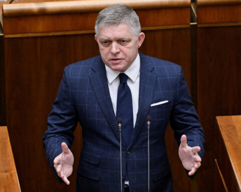 Slovak PM Fico rebuilds parliamentary majority, shoring up government