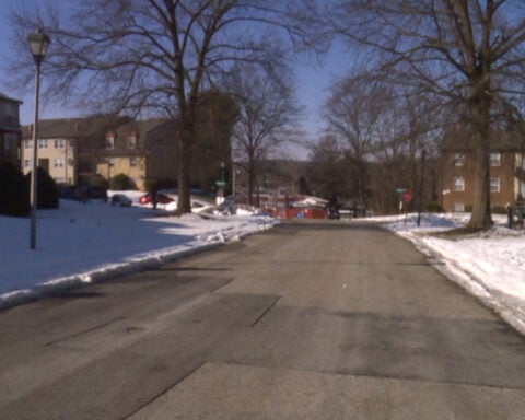 Man accused of gunning down best friend, girlfriend in the presence of two children