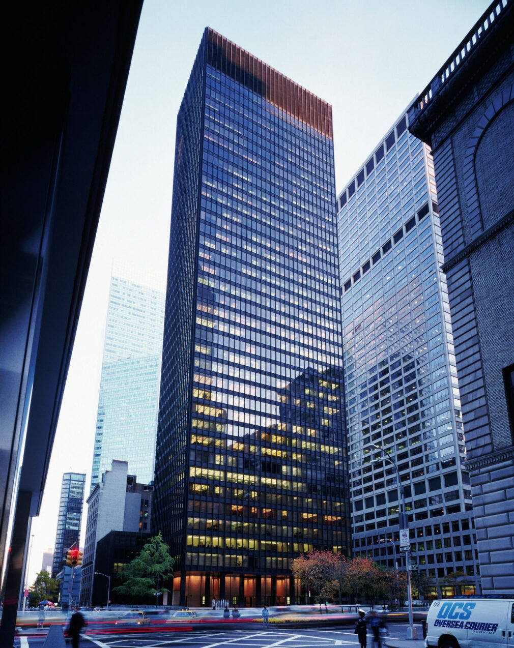 One of Mies van der Rohe's most notable impact on architecture is the Seagram Building he designed.