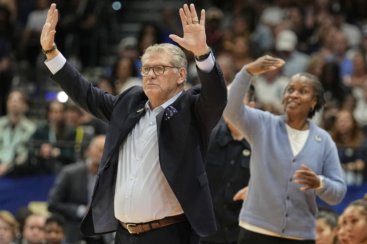 NCAA UConn South Carolina Basketball