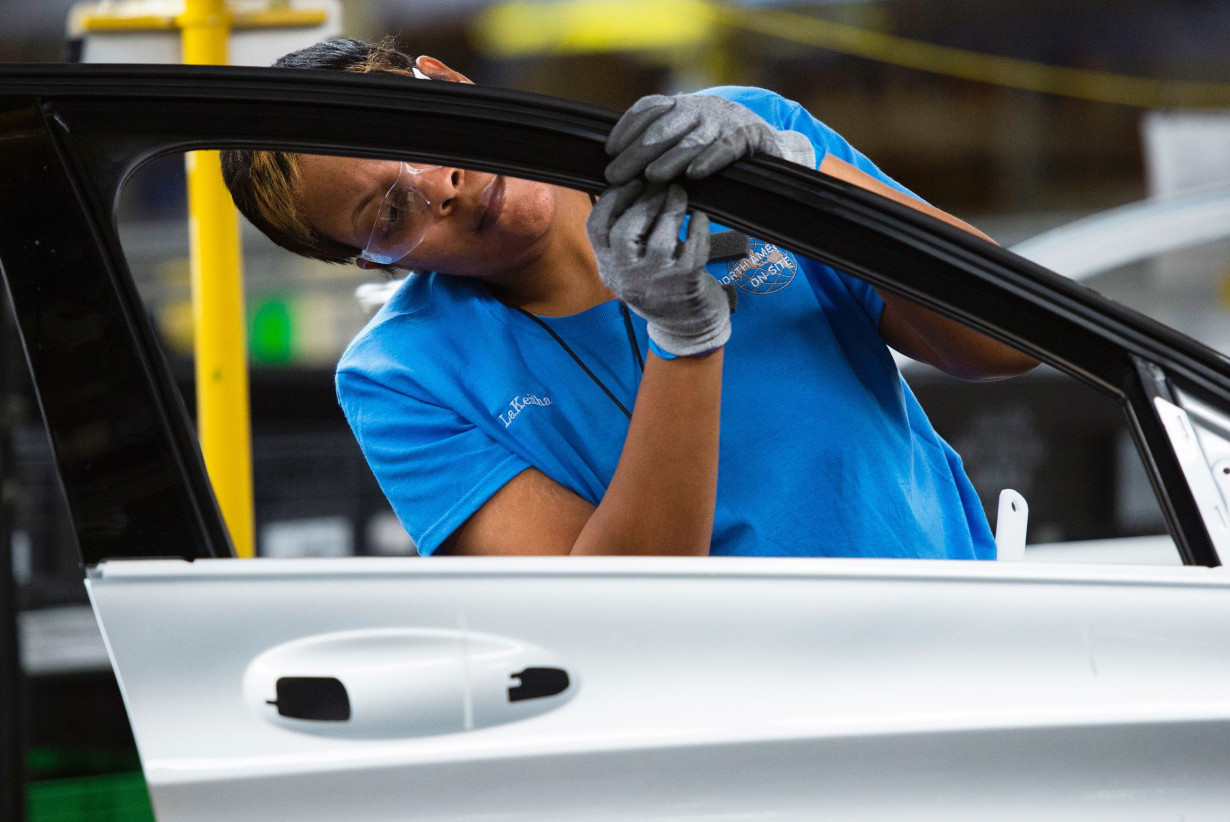 Trump says free trade killed American auto jobs. That’s not the whole story