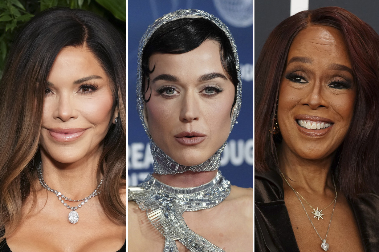 Blue Origin launches an all-female celebrity crew with Katy Perry, Gayle King and Lauren Sanchez