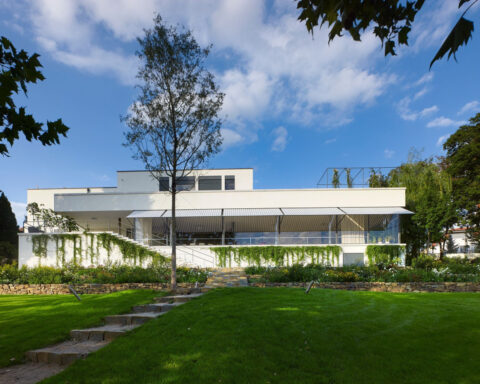 The house where two countries were created