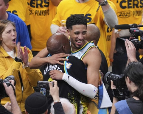 Tyrese Haliburton scolds his father for sparking postgame fracas after Pacers eliminate Bucks