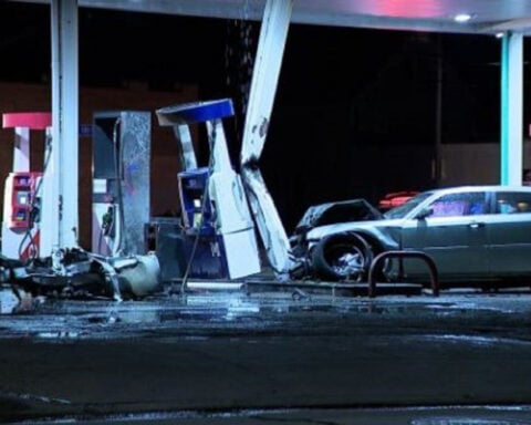 Car slams into gas pump, explodes into flames