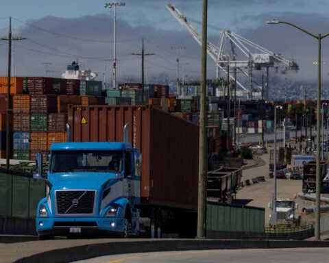 US House votes to rescind approval for California heavy-duty truck rules