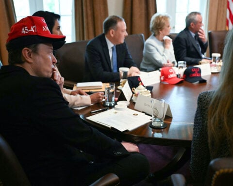Trump Cabinet gives Musk a seemingly friendly send-off — at odds with his tumultuous tenure