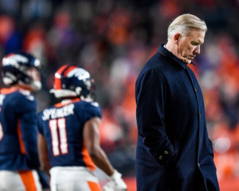 Jeff Sperbeck, business partner of John Elway, dies after golf cart accident