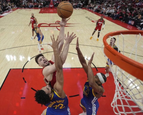 Warriors return home to Chase Center with another chance to close out 1st-round series with Rockets