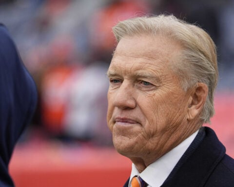 Jeff Sperbeck, former agent for John Elway, dies after injury at 62