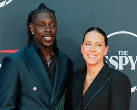 Celtics' Jrue Holiday wins NBA's sportsmanship award, becomes 5th player to win it more than once