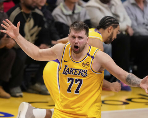 JJ Redick: Lakers can go farther next season after their roster gets into 'championship shape'