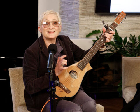 Jill Sobule, singer of iconic ’90s anthems ‘I Kissed a Girl’ and ‘Supermodel,’ dead at 66 in house fire