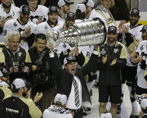 New York Rangers hire Mike Sullivan as coach days after he and the Pittsburgh Penguins parted ways