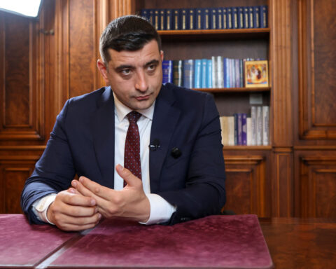 Russia not a threat to NATO, Romanian hard-right presidental favourite says