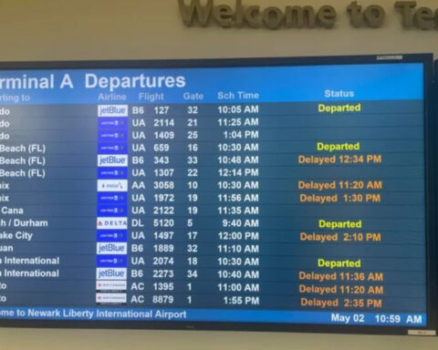 Newark Airport delays over 1 hour reported as FAA issues continue for another day