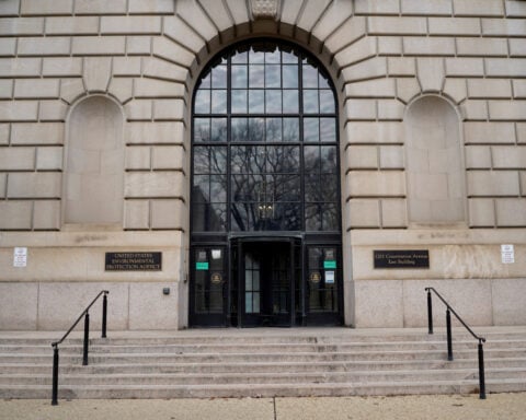 US EPA plans to cut staff to 1980s levels, dissolve research office