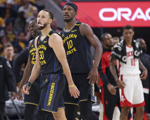 Fred VanVleet and the Rockets force a deciding Game 7 by beating the Warriors 115-107 in Game 6