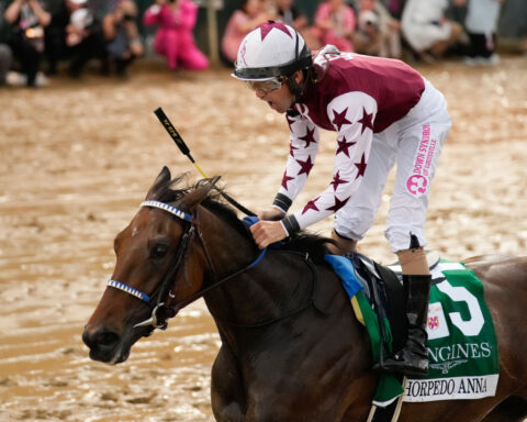 Thorpedo Anna, reigning Horse of the Year, to visit clinic after surprise loss at Churchill Downs