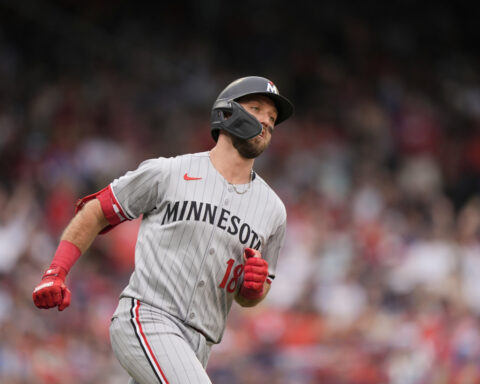 Twins' Kody Clemens homers in 1st career Fenway game in front of father, ex-Red Sox pitcher Roger