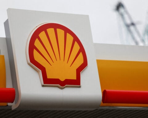 Shell is studying merits of buying BP, Bloomberg News reports