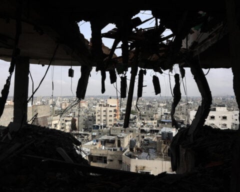 Hamas executes Palestinians for looting as desperation grows under Israeli blockade
