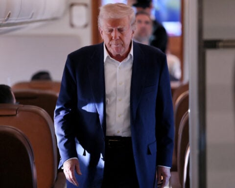 Trump to announce DC will host 2027 NFL Draft, Axios reports