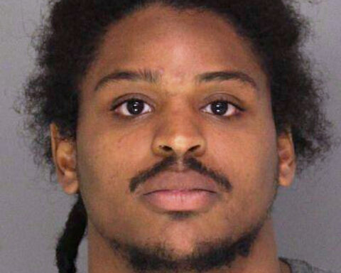 Browns linebacker Devin Bush accused of assaulting girlfriend in his Pittsburgh home