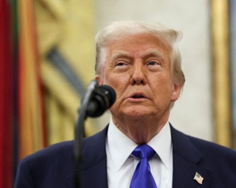 Trump orders ban on federal funds for gain-of-function research seen as dangerous, Fox News reports