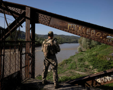 Ukrainian border guards helped draft-dodgers flee country, police say