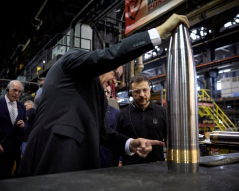 Order by Hegseth to cancel Ukraine weapons caught White House off guard