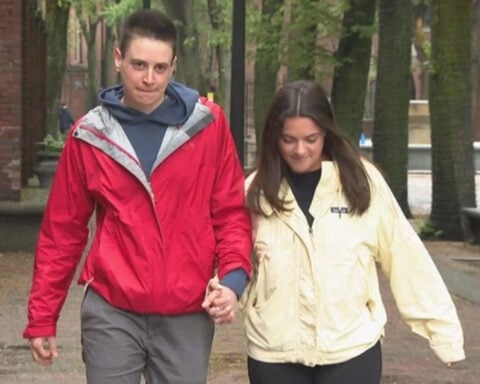 Woman says Boston hotel security guard confronted her in bathroom, asked her to prove gender