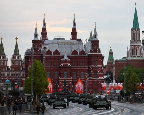 Twenty-nine world leaders are expected at Moscow's World War Two victory commemorations, Kremlin says
