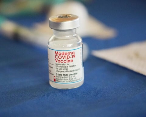 Moderna study shows immune response in older adults for a combo flu and COVID-19 shot