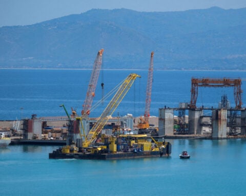Salvage to begin in Italy this month for Lynch's yacht after fatal sinking