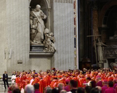 Black smoke signals no pope elected in first conclave vote