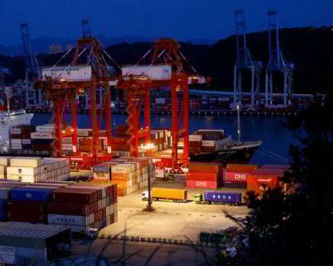 Taiwan April exports jump 30% ahead of U.S. tariffs, strong H1 seen