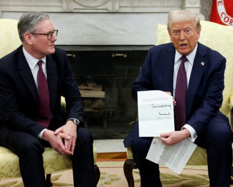 Trump says trade deal between US, UK to be comprehensive