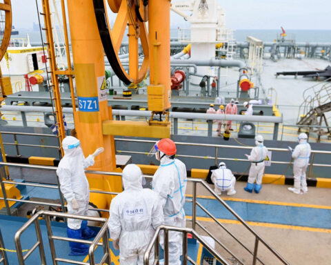 US sanctions on China refiners over Iran oil disrupt operations, sources say