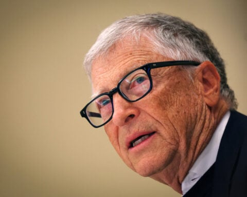 Bill Gates speaks about plan to give away $200 billion to world's poor