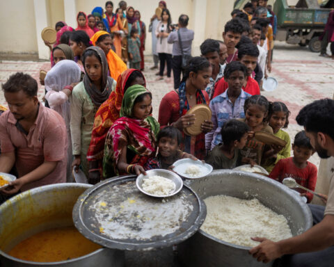 Villagers evacuated from line of fire along India's border with Pakistan