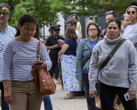 Washington's Hispanic community fighting fear and rallying help as rumors of an ICE crackdown bubble