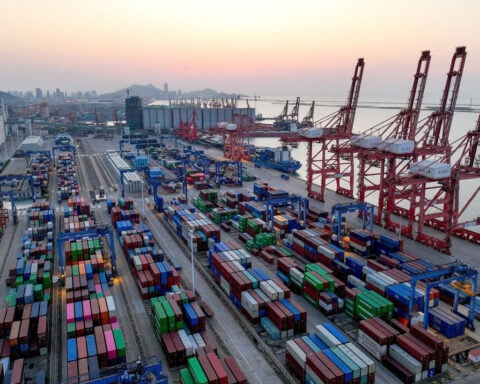 Trump, in a major concession, says the tariff on China should be 80% — but will leave it up to Bessent