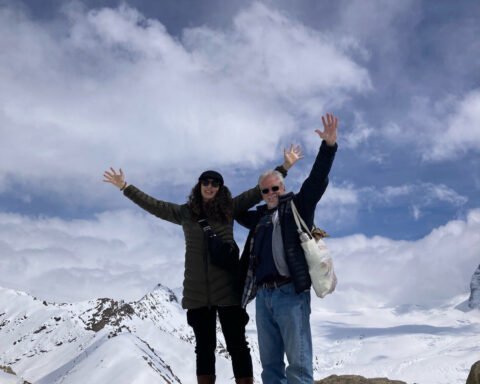 Two strangers met on a train. Then they decided to travel the world together