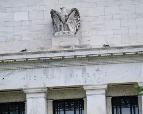 Fed officials, citing uncertainty, reiterate patient policy stance