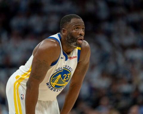 Timberwolves searching for fan accused of ‘racially charged comments’ toward Draymond Green and say another fan was ejected